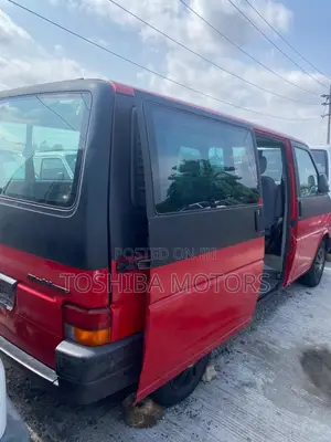 Volkswagen Transporter 2003 Red