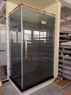 8mm Shower Cubicle