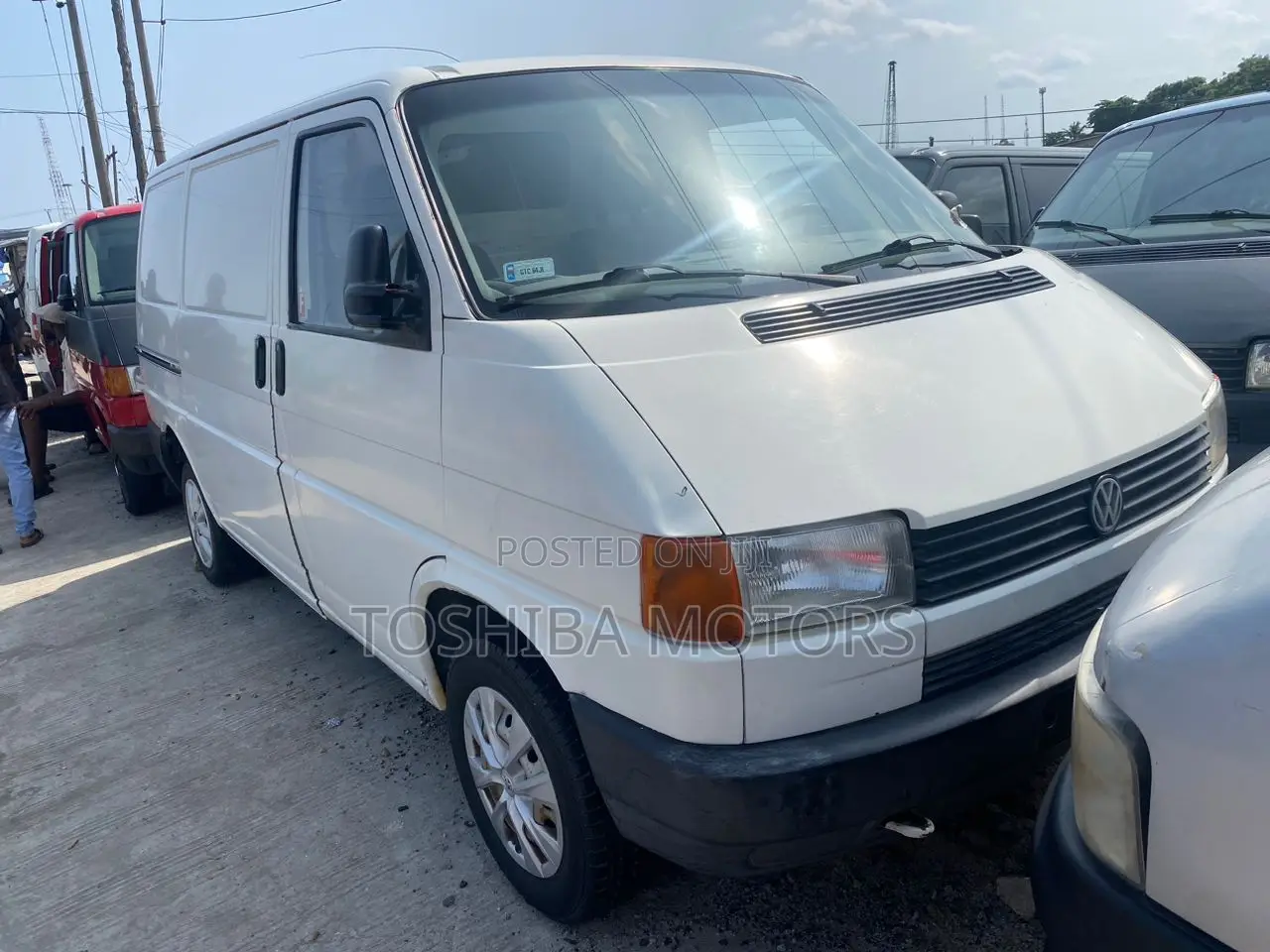 Volkswagen Transporter 2002 White