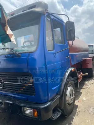 Mercedes-Benz Tanker 1619 1999 Blue