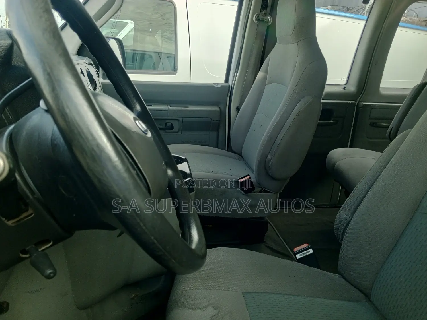Ford Transit 2010 White