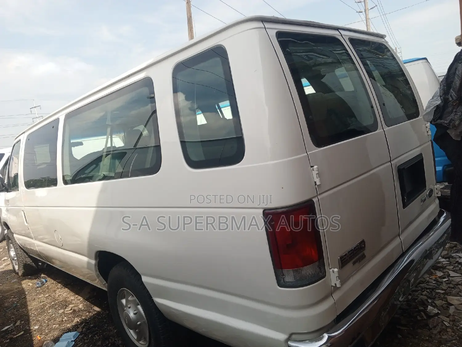 Ford Transit 2010 White