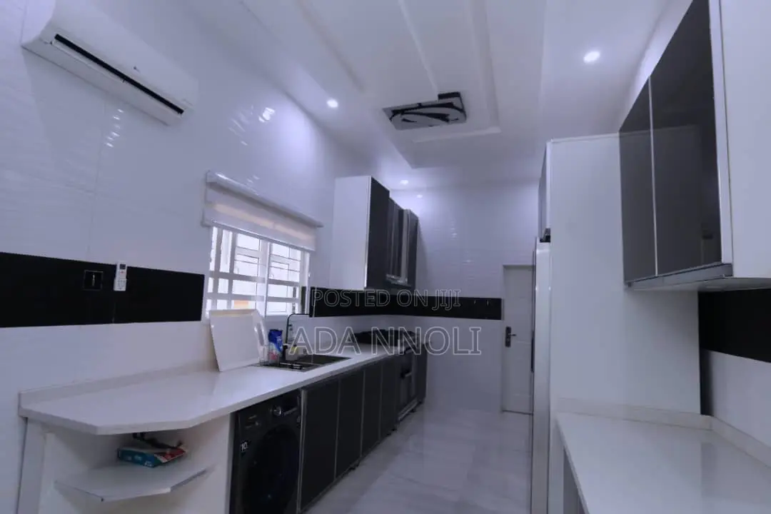 3bedroom Penthouse Available