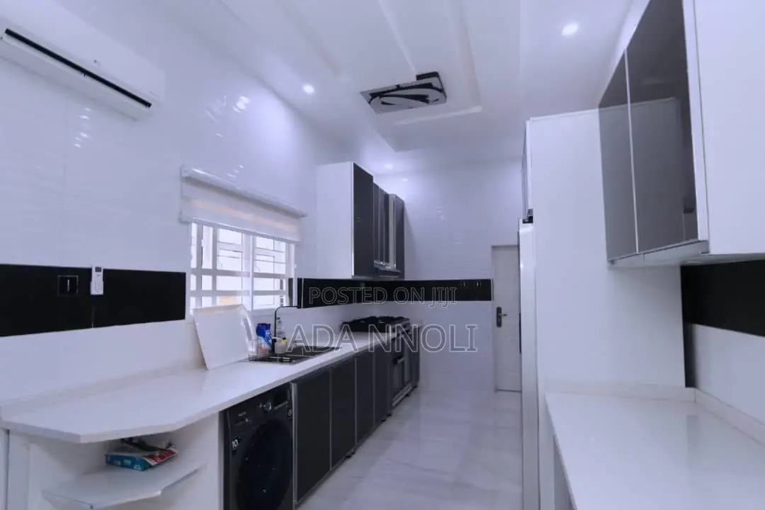 3bedroom Penthouse Available