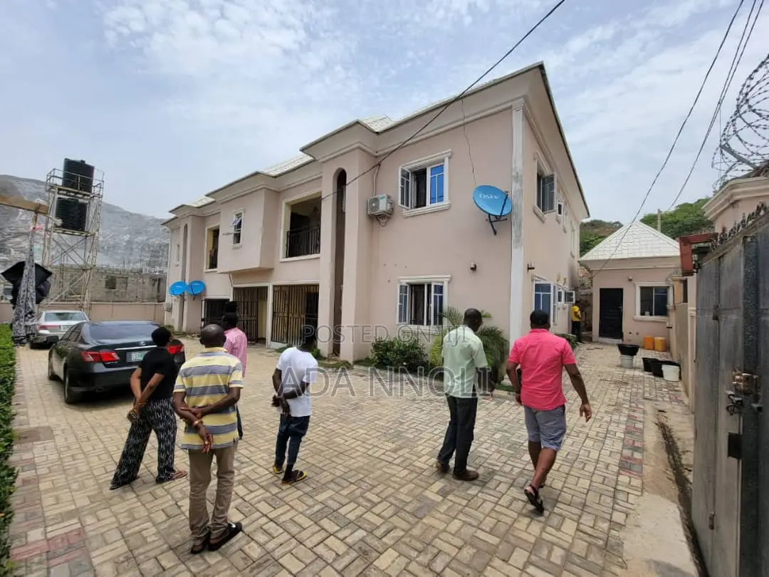 3bedroom Penthouse Available