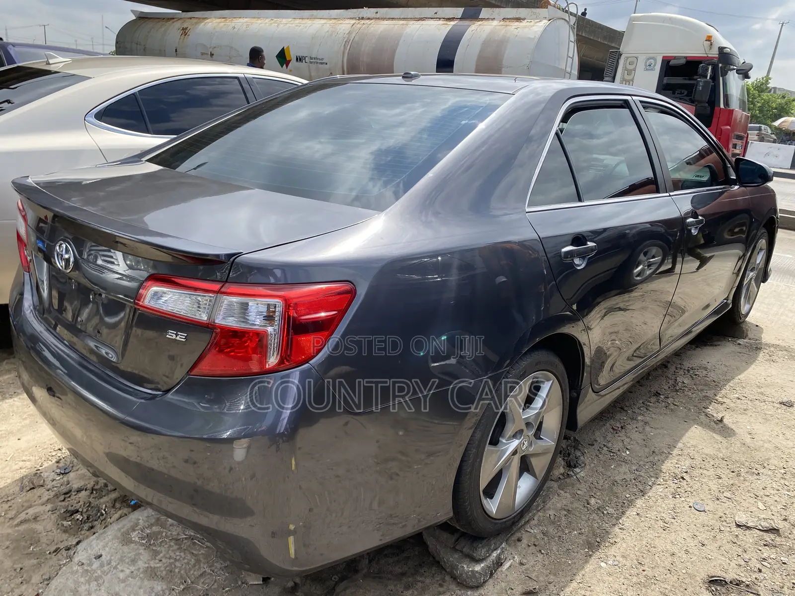 Toyota Camry 2014