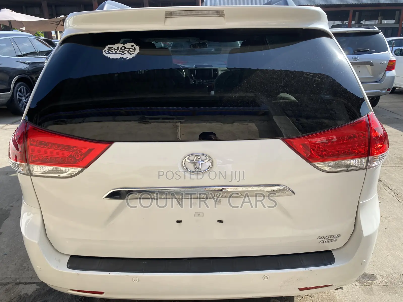Toyota Sienna 2014 White