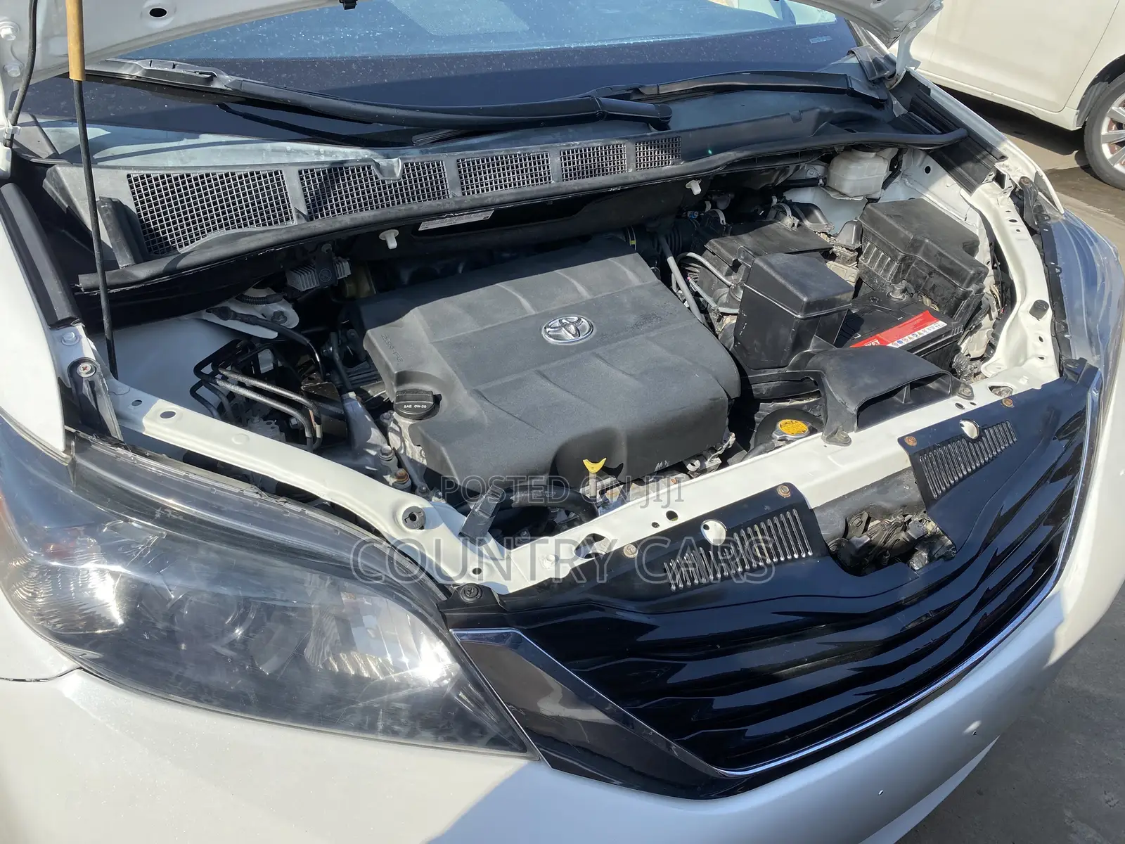 Toyota Sienna 2014 White