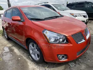 Pontiac Vibe 2.4L 2010 Orange