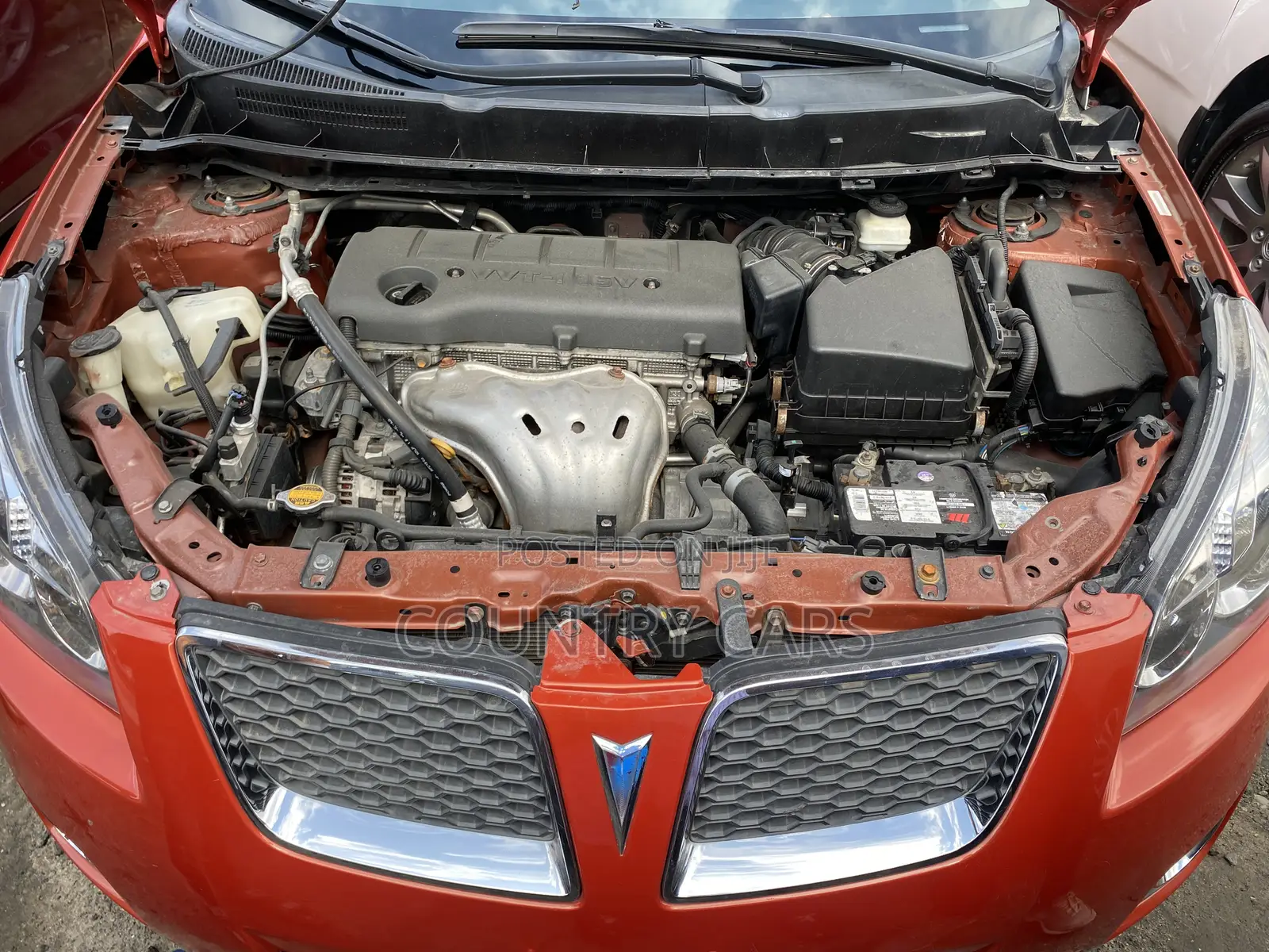 Pontiac Vibe 2.4L 2010 Orange