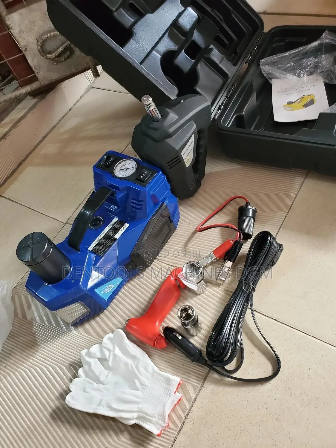 DENTOOLS Automatic Car Jack Japan