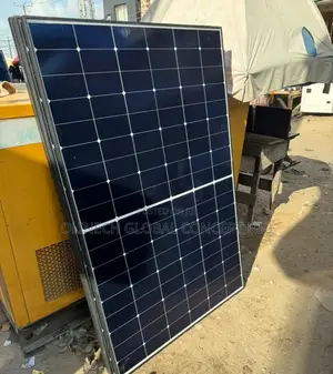 450watt High Voltage Jinko Half Cute Mono Panel 120cells