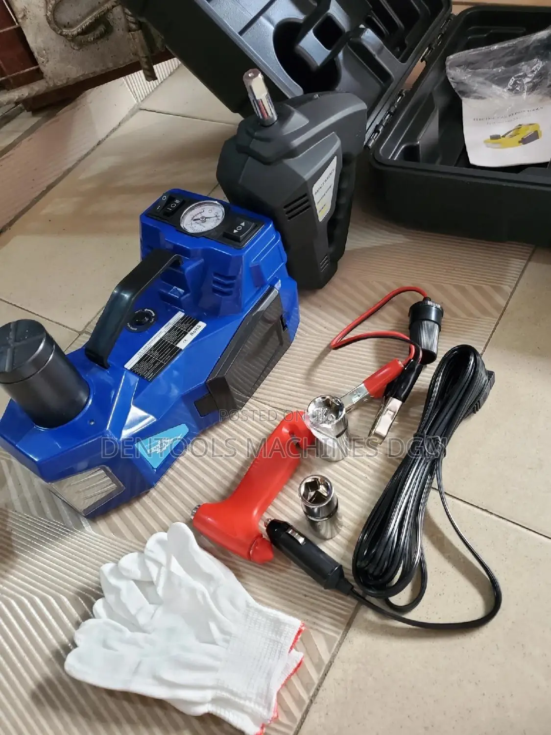 DENTOOLS Automatic Car Jack Japan