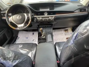 Lexus ES 2014 Silver
