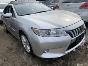 Lexus ES 2014 Silver
