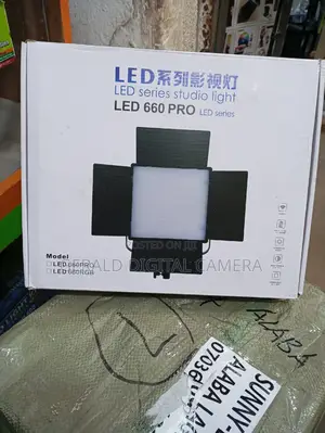 Studio Lighting Led 660 Pro Series With Light Stand