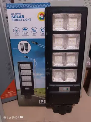 400w Solar Street Lamp (8eye)