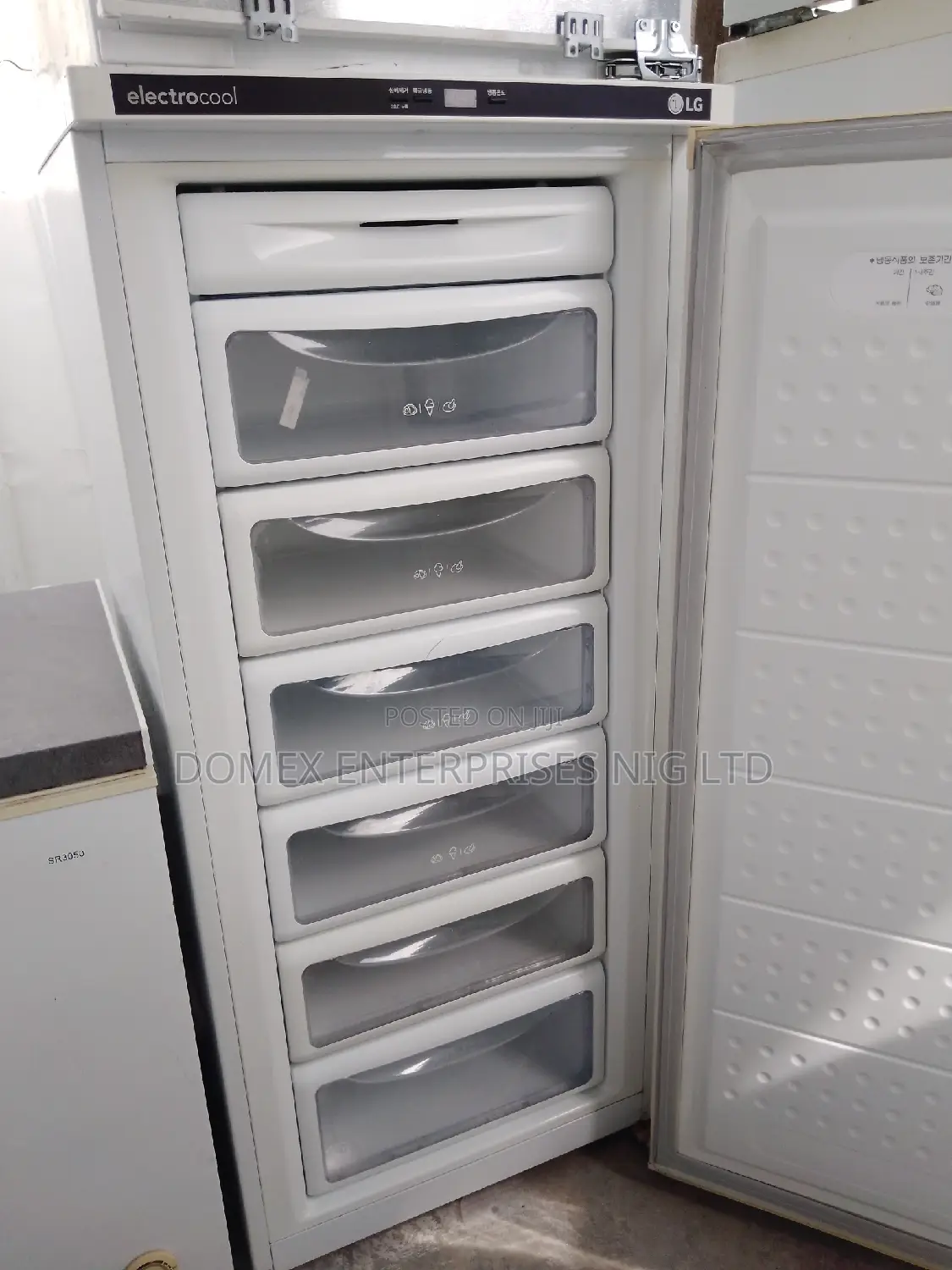 Standing Freezer for Block
