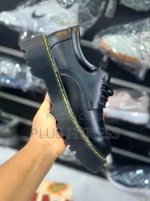 Dr Martins