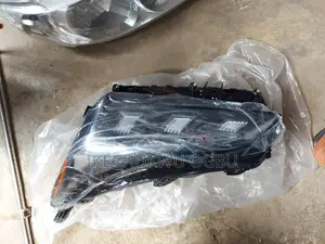 Headlamp Lexus Nx 200 2018 Model Three Touch