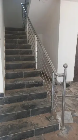 Tight Stircase Stanless Handrail