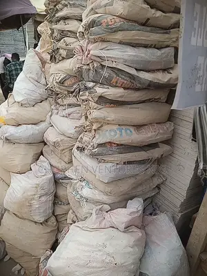 White Granite Chippings