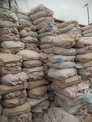 White Granite Chippings