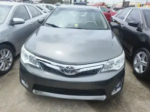 Toyota Camry 2013 Gray