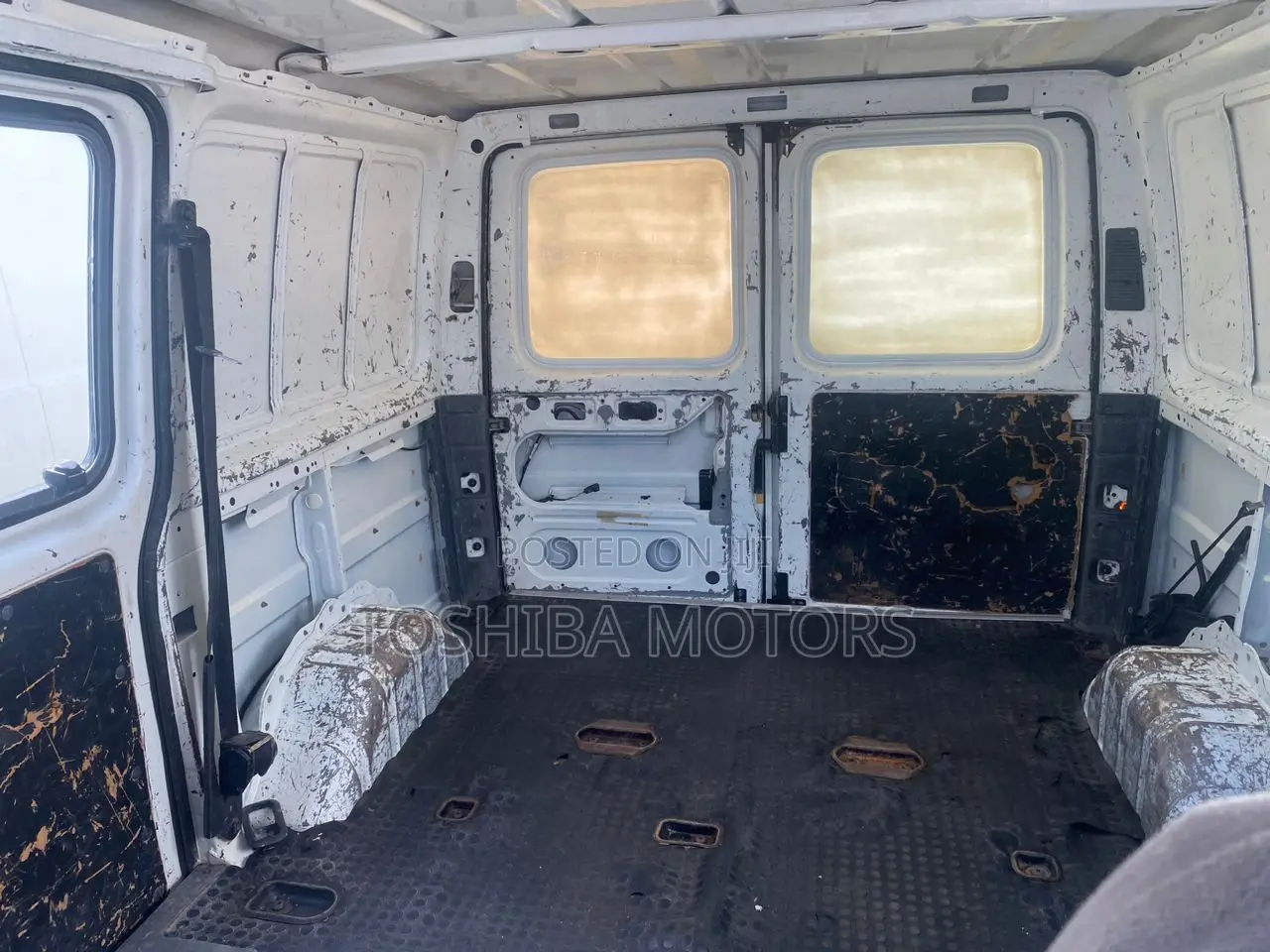 Ford Transit 2002 White