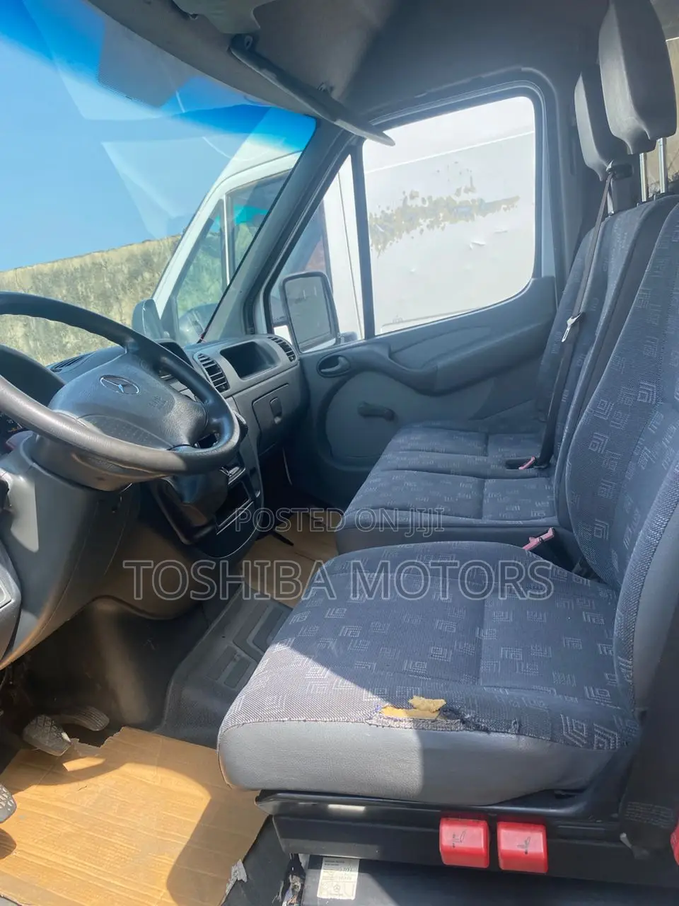 Mercedes-Benz Sprinter 2005 White