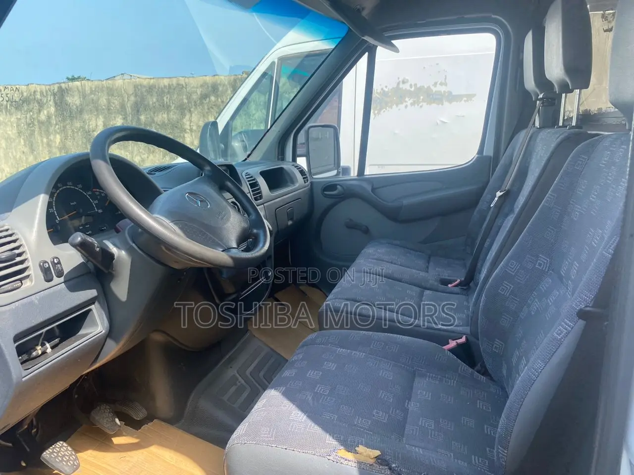 Mercedes-Benz Sprinter 2005 White