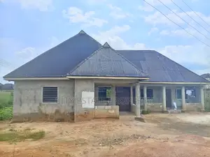 Furnished 4bdrm Bungalow in Opm Estate, Port-Harcourt for sale