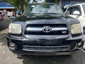 Toyota Sequoia 2005 Black