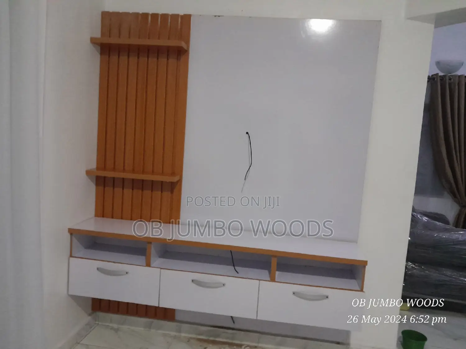 Mini TV Panel