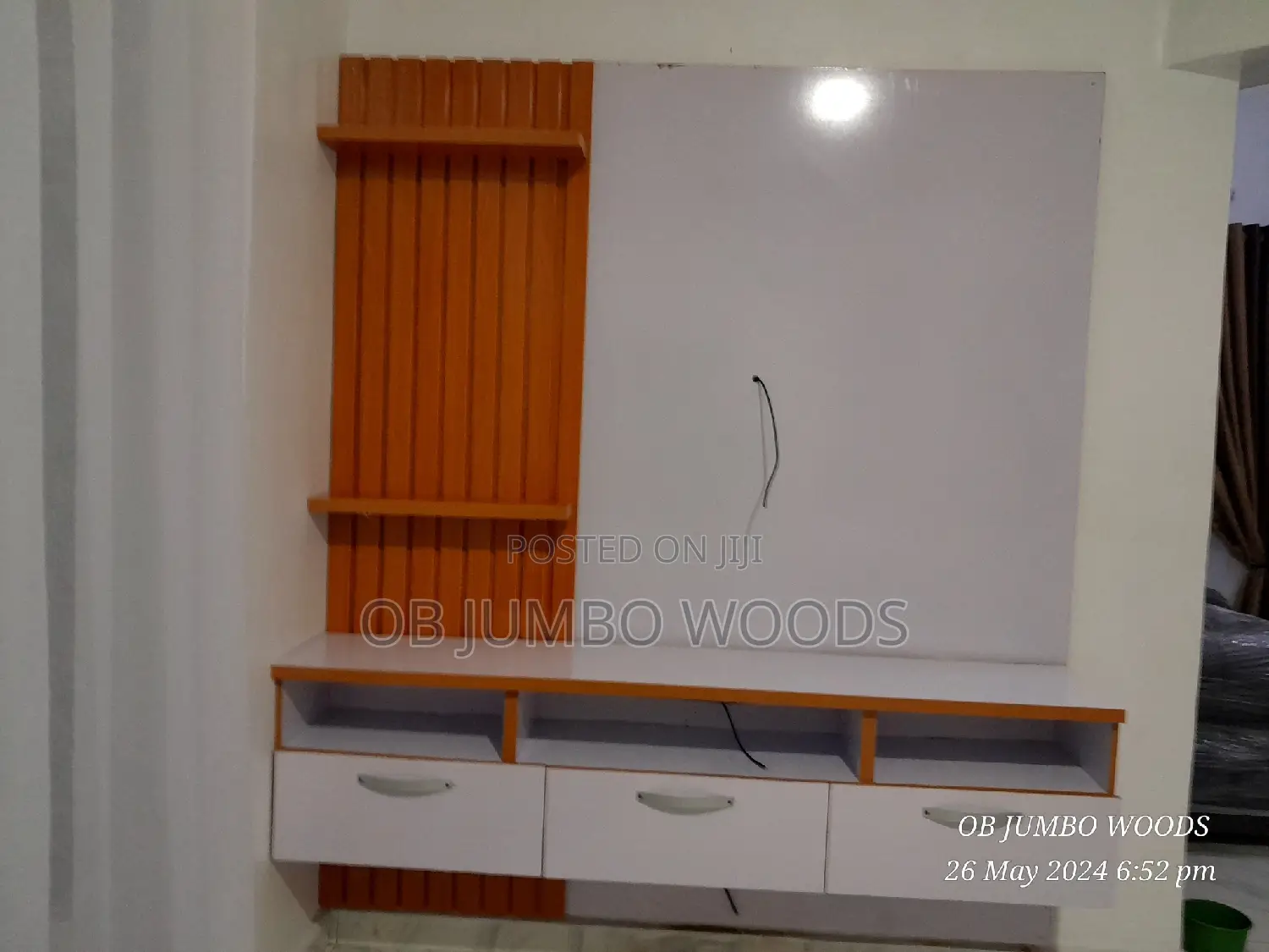 Mini TV Panel