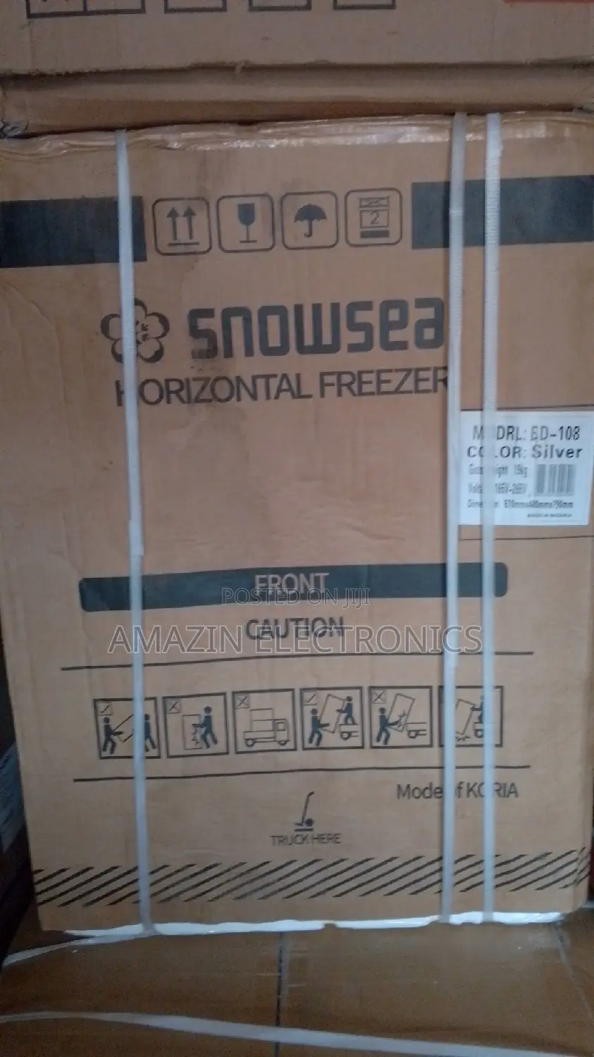Snowsae 108 Portable Chest Freezer