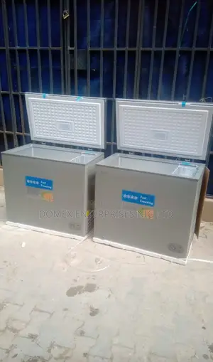Aeon 200 Liters Deep Freezer