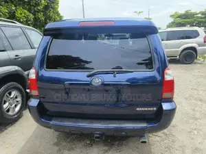 Toyota 4-Runner Limited 2008 Blue