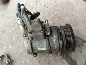 AC Compressor for Toyota Sienna Old Model 1998 2000