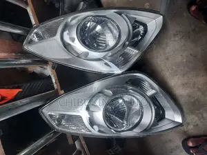 Headlight Hyundai H1 2008/2010
