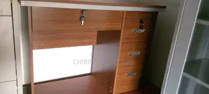Executive Table for Office