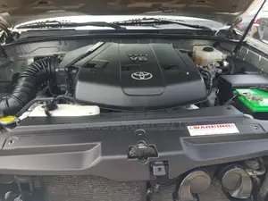 Toyota 4-Runner 2005 Silver