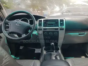 Toyota 4-Runner 2005 Silver