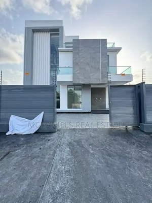 5bdrm Duplex in Lekki Phase 1 for sale