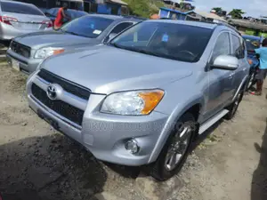 Toyota RAV4 3.5 Sport 2010 Silver