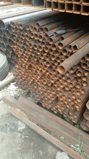 40x40 Round Pipe 3mm Thick(Benin,Real,Quatum Pipe AVAILABLE)
