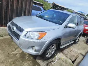Toyota RAV4 3.5 Limited 2010 Silver
