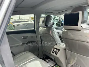 Toyota Venza 2011 White