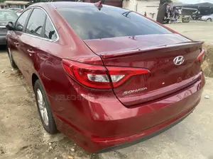 Hyundai Sonata 2015 Red