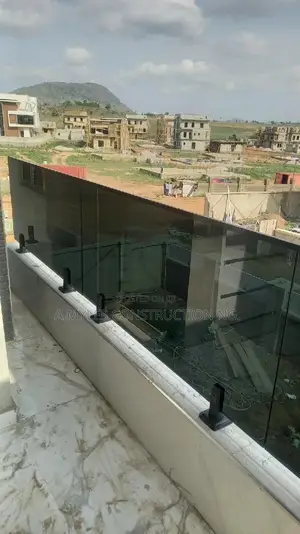 Balcony Glass Handrail Tampered